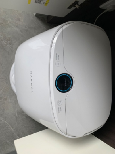 低價(jià)出售云鯨一代掃地機(jī)器人