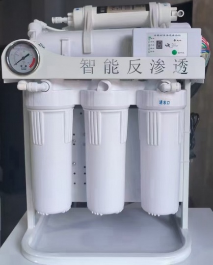 專業(yè)出售，維修家用凈水機(jī)，商用凈水機(jī)，售水機(jī)，油煙機(jī)，燃?xì)庠? /><span id=
