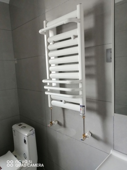 安裝背簍壁掛式太陽能